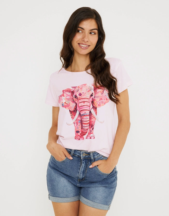 Printed women's T - shirt with a geometric - floral patternCamiseta Manga Corta - Fant Printed women's T - shirt with a geometric - floral patternCamiseta Manga Corta - Fant