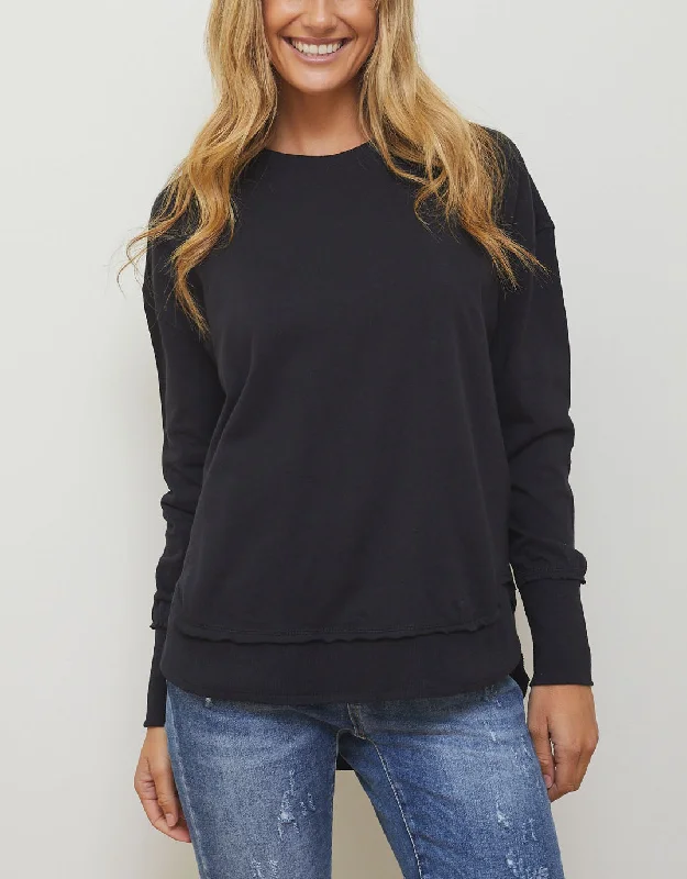 Plus size women's V - neck T - shirt for a flattering lookFarrah Long Sleeve - Black