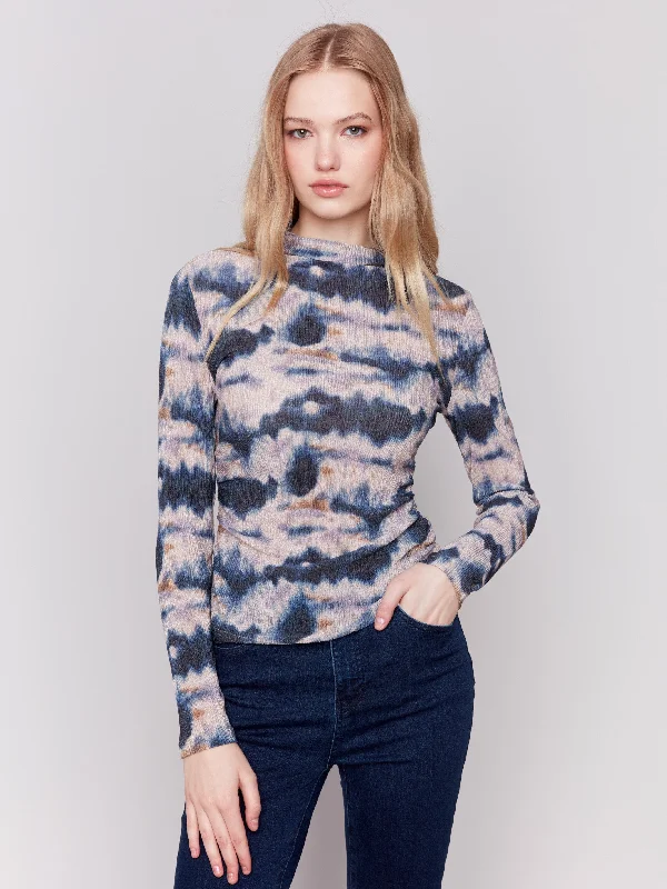 Women's T - shirt with a patch pocketPrinted Ruched Mock Neck Top - Tie Dye