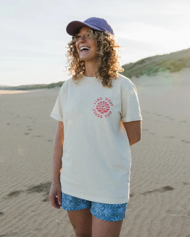 A - line women's T - shirt with a tiered ruffleRediscover Recycled Cotton T-Shirt - Birch A - line women's T - shirt with a tiered ruffleRediscover Recycled Cotton T-Shirt - Birch