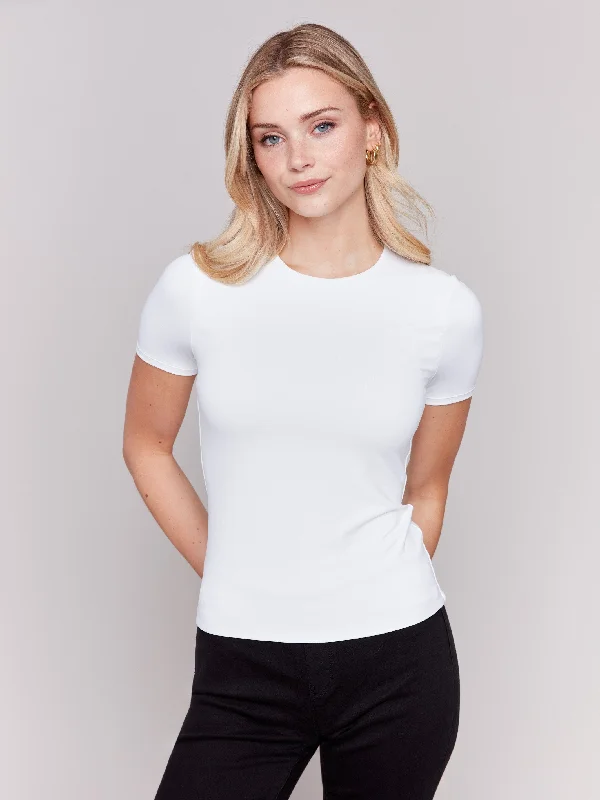 Women's T - shirt with a color - changing yarnShort-Sleeved Super Stretch Top - White Women's T - shirt with a color - changing yarnShort-Sleeved Super Stretch Top - White