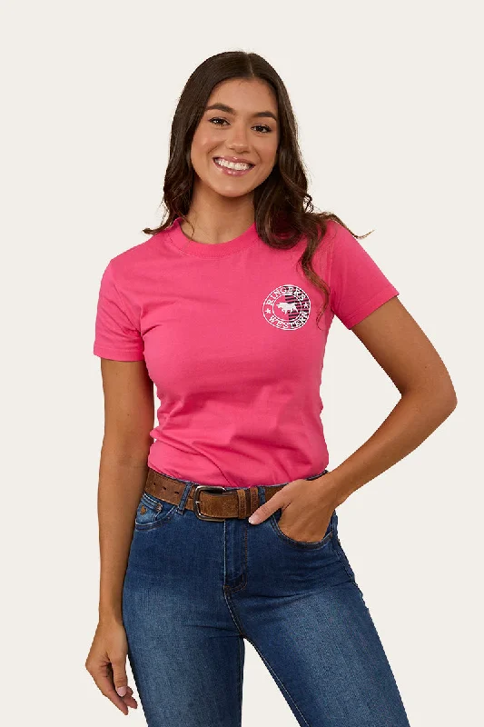 Open - work women's T - shirt with a lace - like patternSignature Bull Flag Womens Classic Fit T-Shirt - Melon Open - work women's T - shirt with a lace - like patternSignature Bull Flag Womens Classic Fit T-Shirt - Melon
