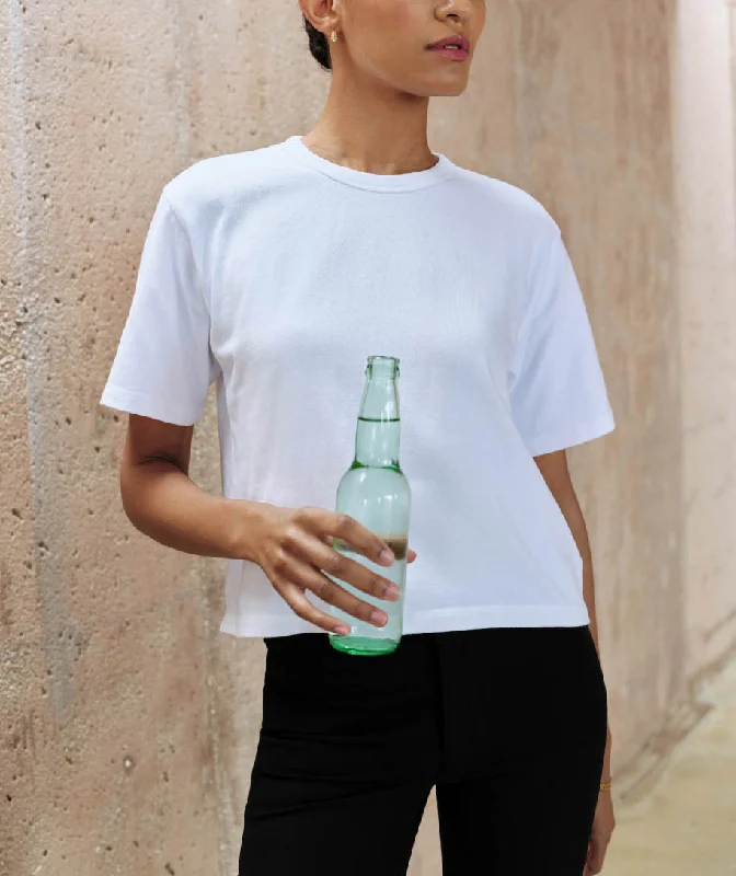 Women's T - shirt with a crocheted detailThe Practice Tee in Dime Knit™