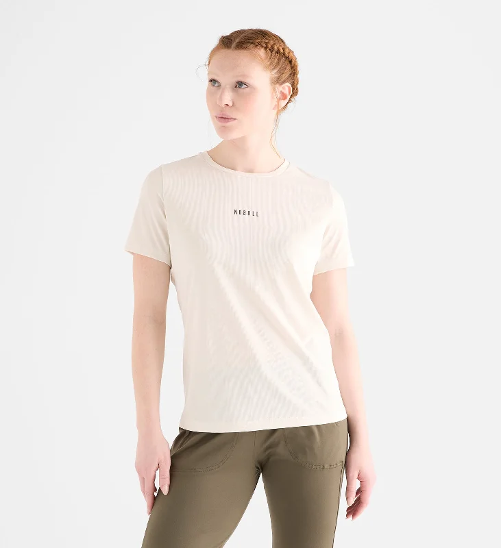 Fuzzy women's T - shirt with a hoodWomen's Deltapeak® Micro Textured Tee