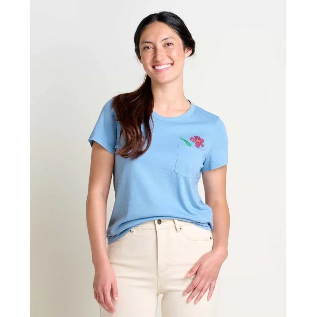 Long - length women's T - shirt with a hood and a drawstringWomen's Primo SS Crew Embroidered